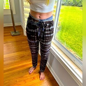 Gypsie Global village Pants from Anthropologie size:XS